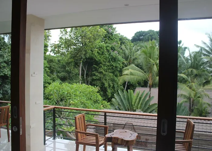 Indah Bali تْشانغو