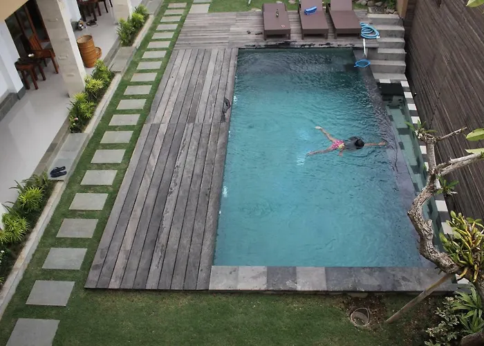 Indah Bali بيت ضيافة