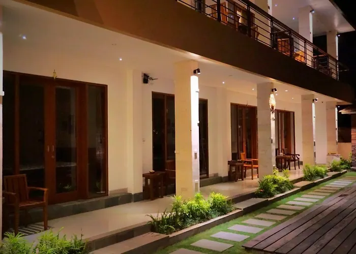 Indah Bali بيت ضيافة 3*